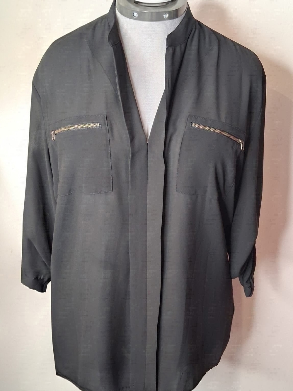 GUESS Black Sheer Zip Pocket Roll Tab Tunic Blouse M